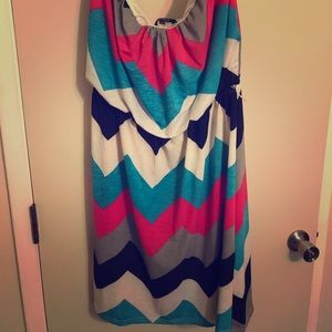 NWOT strapless chevron dress
